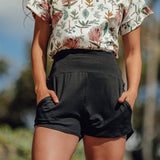 Leahi Short in Black