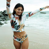 Ellie Rashguard in Panama