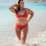Naia Top in Spicy Coral